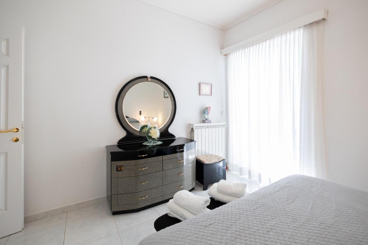 Seaside Penthouse In Kalamata Dış mekan fotoğraf