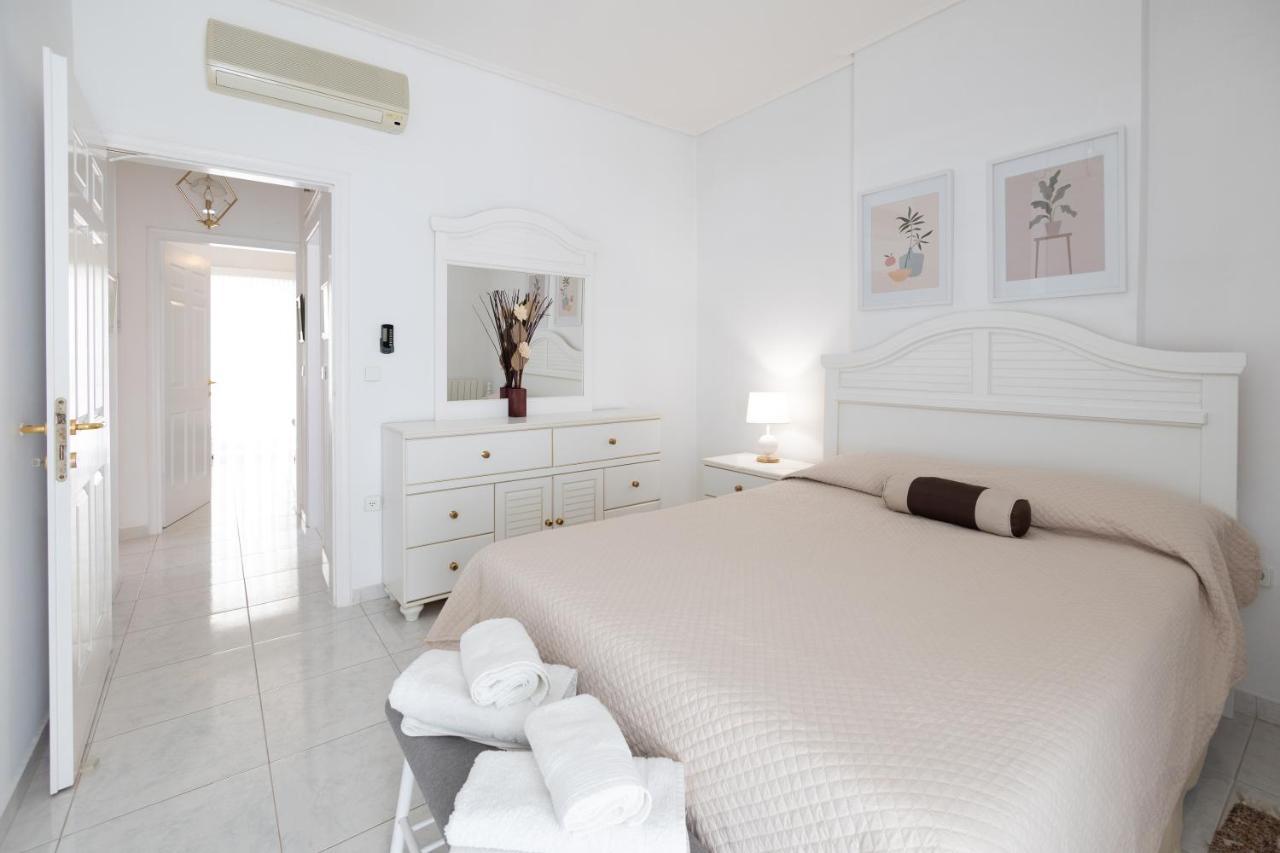 Seaside Penthouse In Kalamata Dış mekan fotoğraf