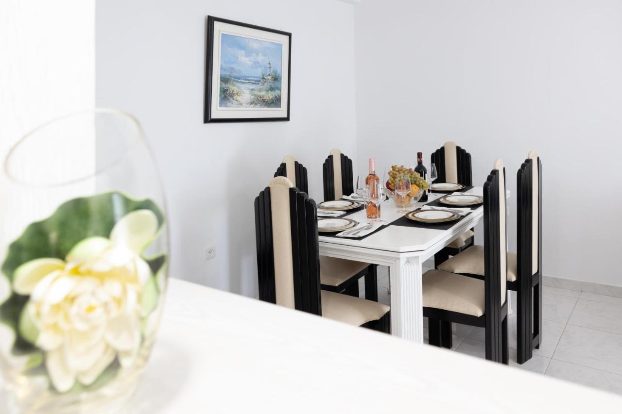 Seaside Penthouse In Kalamata Dış mekan fotoğraf