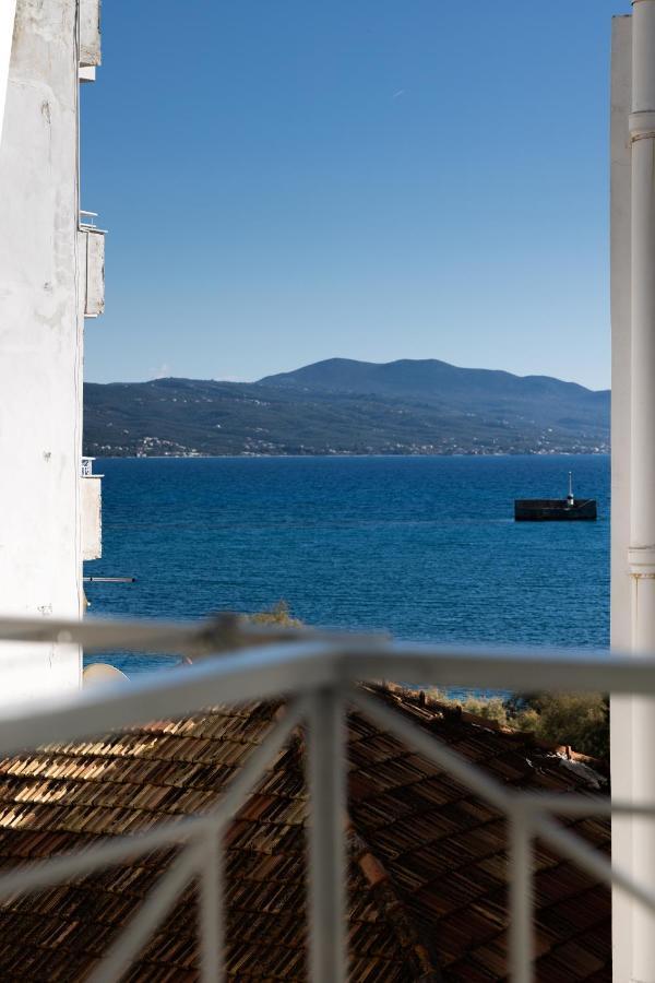 Seaside Penthouse In Kalamata Dış mekan fotoğraf